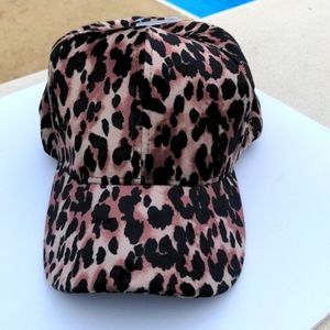 Black & Tan Animal Print Velcro Loop Snap-back Cap